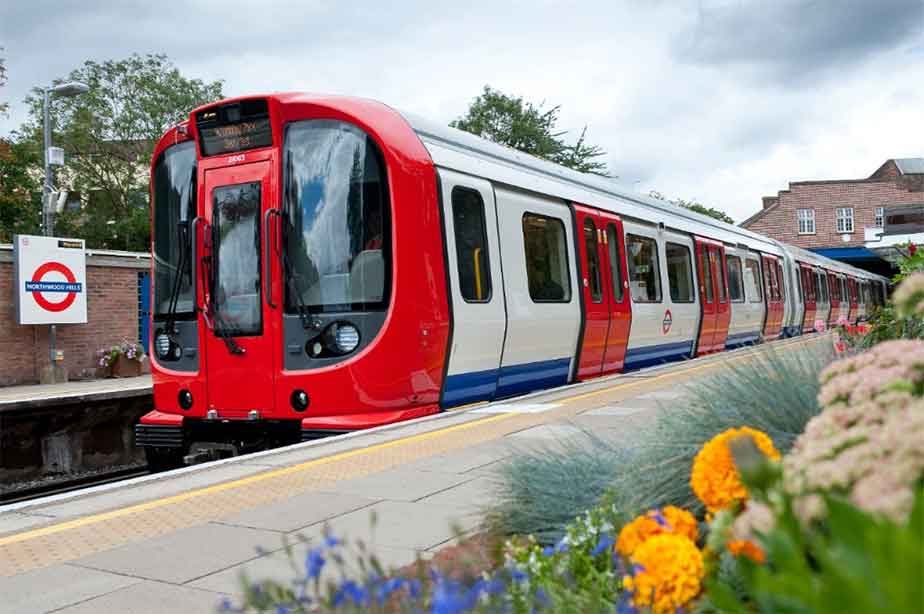 New London-to-Greater Manchester train services to boost rail travel