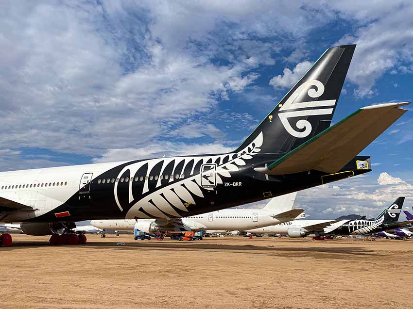 Air New Zealand temporarily halts its Auckland–Nouméa service