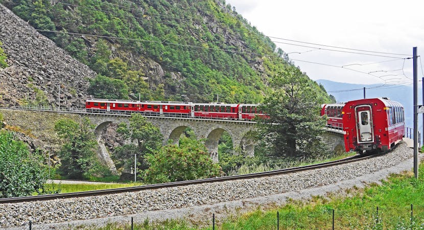 The US to unveil its first zero-emission hydrogen train in late 2024: What you need to know about sustainable transportation?