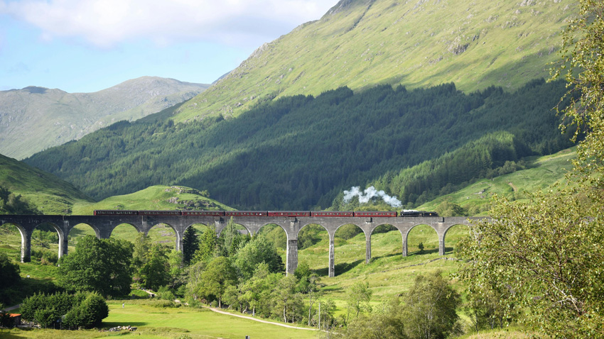 ScotRail latest Sunday updates: Passengers facing double travel disruption? What you need to know?