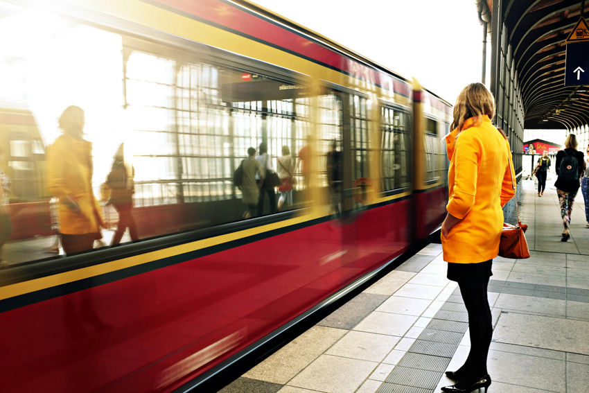 Berlin-Brandenburg: Siemens New Hybrid Trains Revolutionize Employee Commutes at Tesla’s Factory